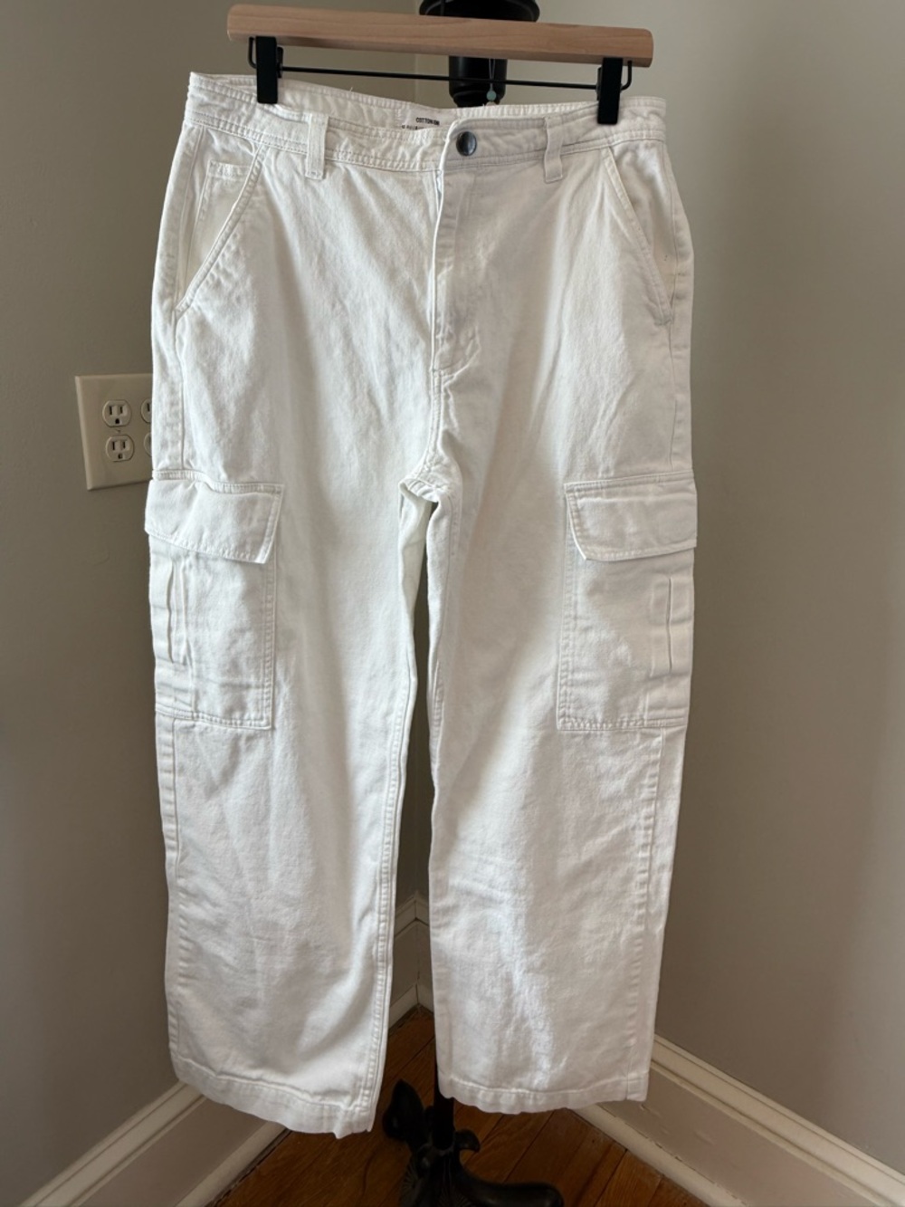 Cotton On White Wide-Leg Cargo Pants